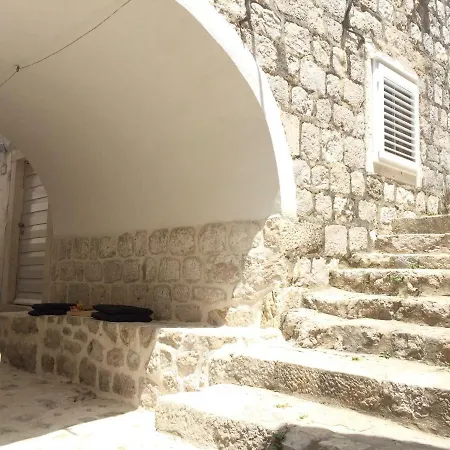 P 35 杜布罗夫尼克